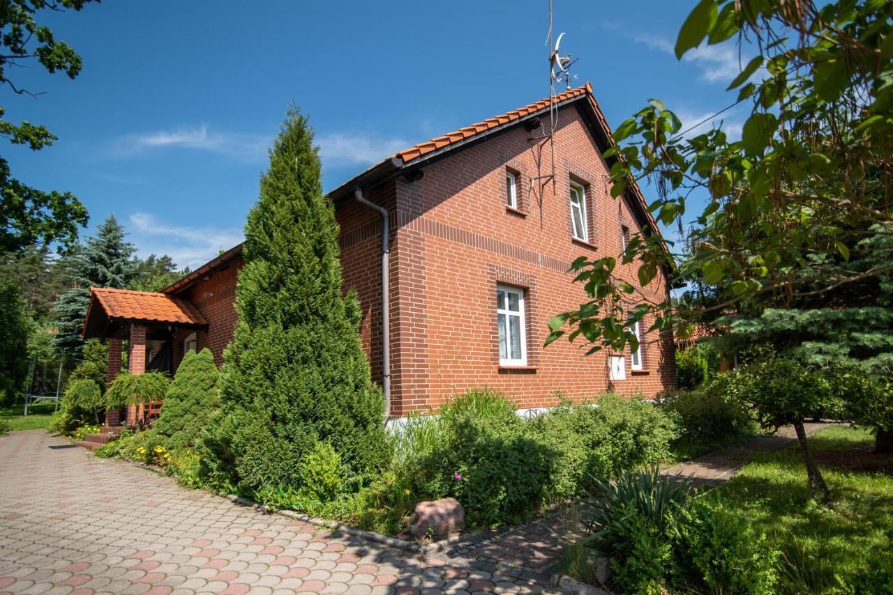 Gosciniec Pod Debem Villa Wilimy Exterior photo