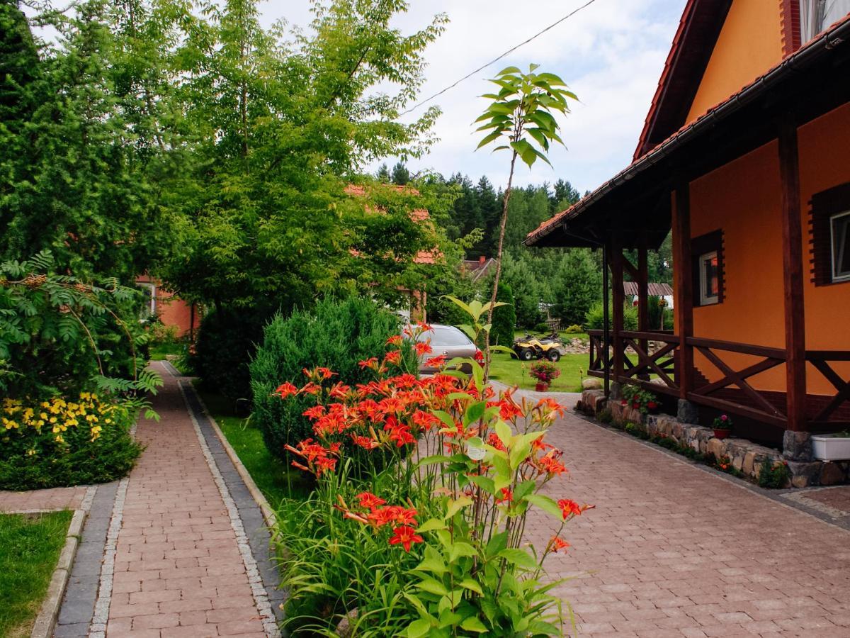Gosciniec Pod Debem Villa Wilimy Exterior photo